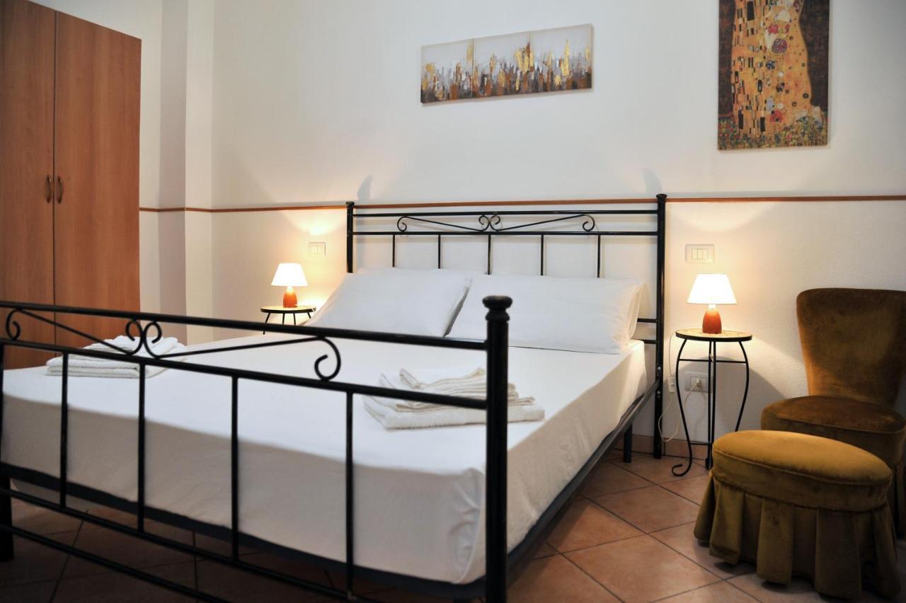 Casa Salonia Apartment โนโต ภายนอก รูปภาพ